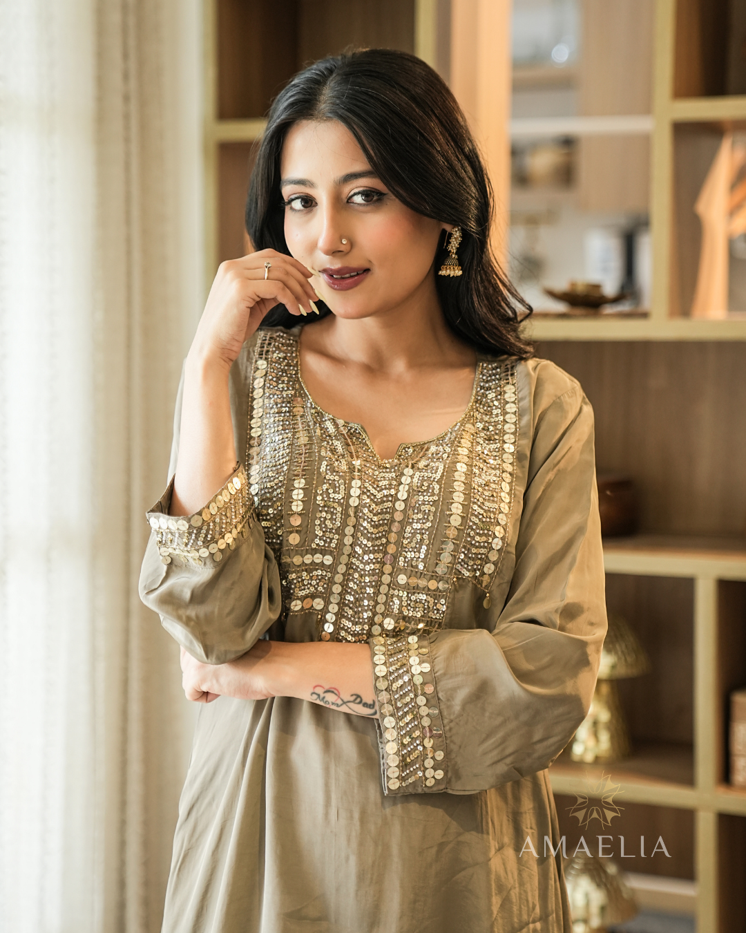 Gulab — Mouse Pearl Crepe Kurta Set